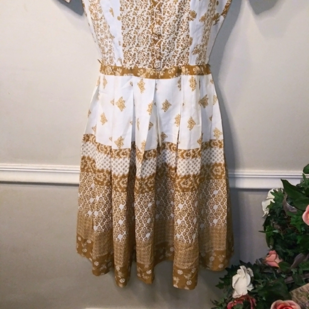 Vintage 1950's Toni Todd Ivory & Gold Floral Short Sleeve Full Skirted Day Dress - Picture 3 of 13